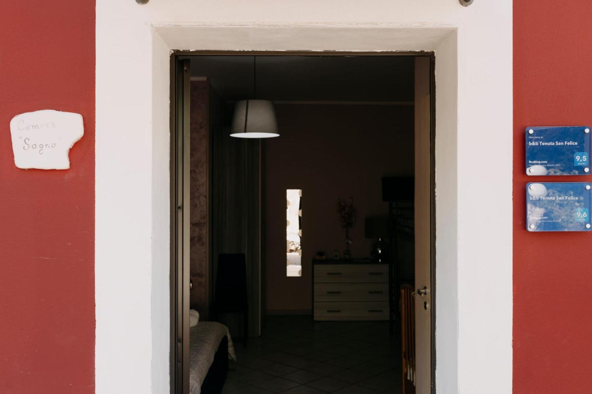 b&b Tenuta San Felice Campagna Esterno foto
